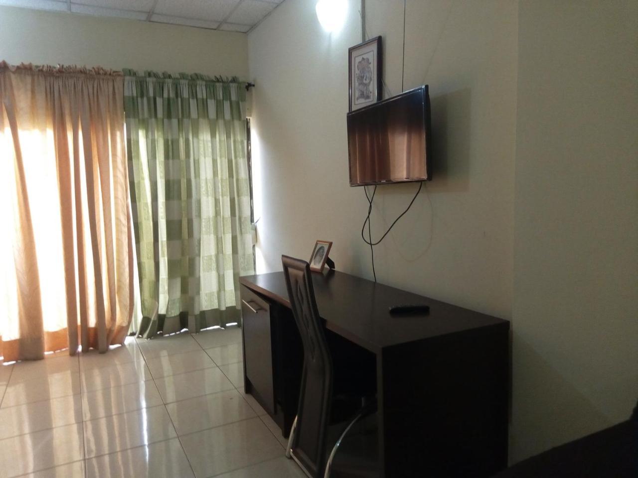 Weaver'S Hotel Abuja Eksteriør bilde