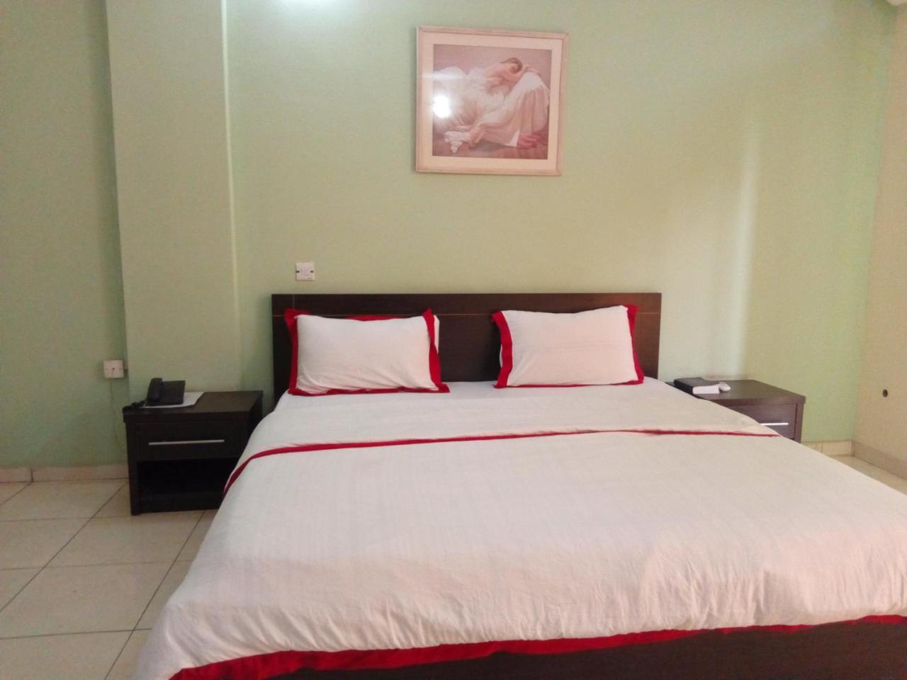 Weaver'S Hotel Abuja Eksteriør bilde